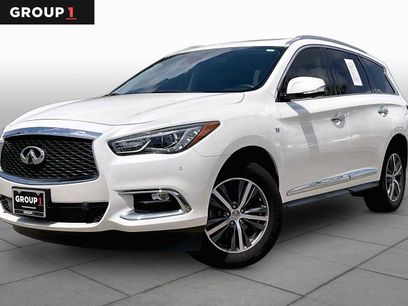 Used 2019 INFINITI QX60 Luxe w/ Essential Package