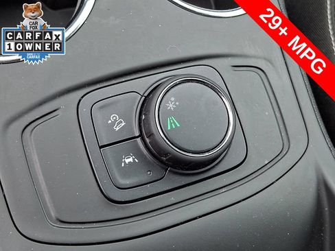 Used 2023 GMC Terrain SLE FWD image 22