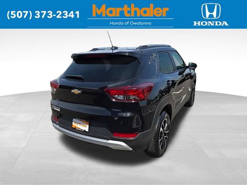 Used 2025 Chevrolet TrailBlazer LT AWD/4WD image 5