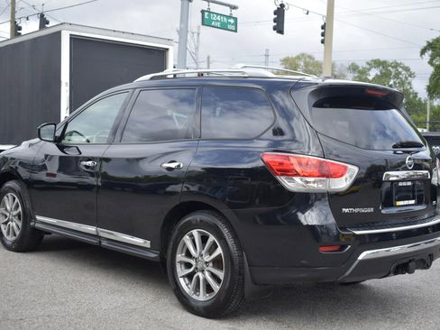 Used 2013 Nissan Pathfinder SL image 5