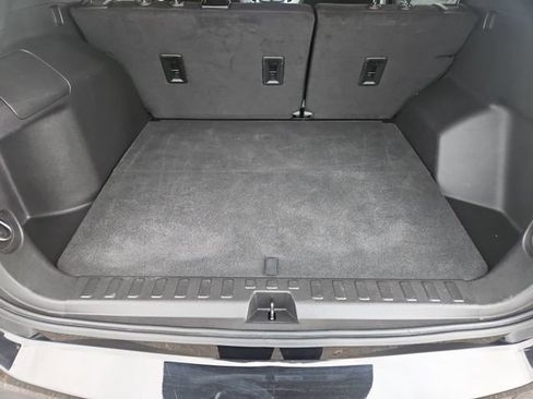 Used 2024 Chevrolet Equinox LS w/ LS Convenience Package image 23