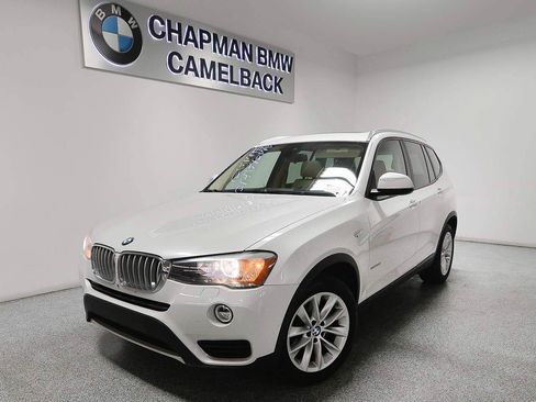 Used 2017 BMW X3 sDrive28i RWD image 1
