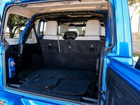 Used 2021 Jeep Wrangler Unlimited Sahara image 61