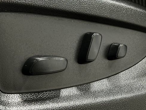 Used 2018 GMC Sierra 1500 SLT AWD/4WD image 17
