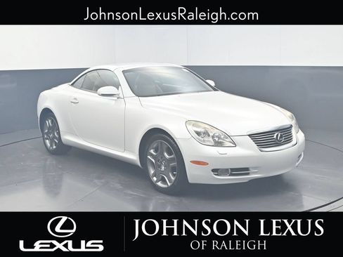 Used 2008 Lexus SC 430 Convertible w/ Preferred Accessory Pkg RWD image 3