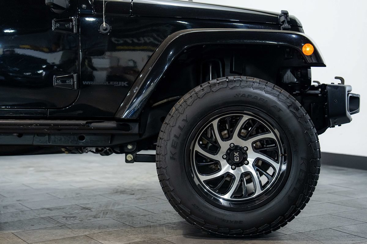 Used 2018 Jeep Wrangler Sport AWD/4WD image 20