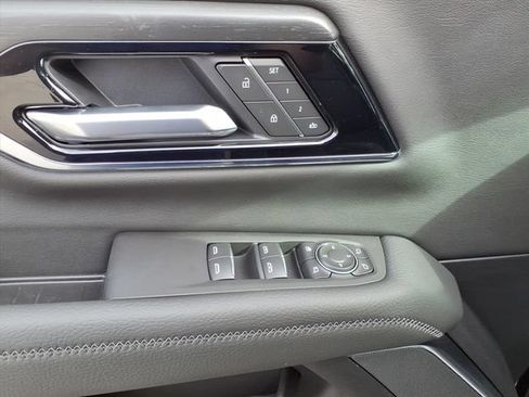 New 2026 GMC Yukon XL Denali w/ Denali Reserve Package AWD/4WD image 30