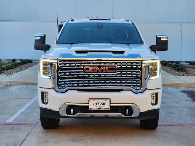 Used 2021 GMC Sierra 3500 Denali w/ Technology Package AWD/4WD image 3