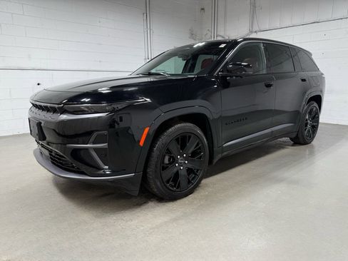 Used 2024 Jeep Wagoneer Launch Edition image 1