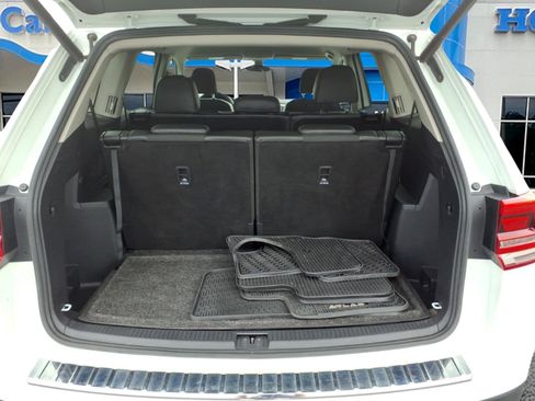Used 2019 Volkswagen Atlas SE w/ Towing Package AWD/4WD image 9