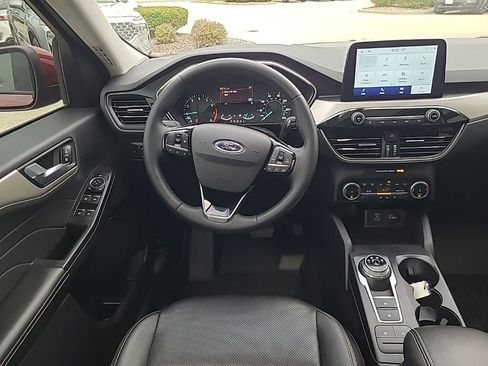 Used 2022 Ford Escape SEL image 14