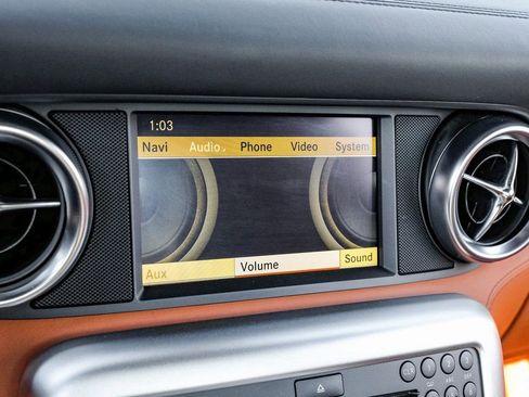 Used 2011 Mercedes-Benz SLS AMG Coupe image 35