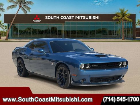 Used 2021 Dodge Challenger R/T Scat Pack image 1