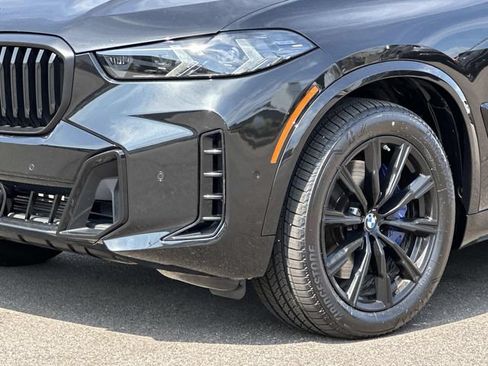 Used 2024 BMW X5 xDrive40i w/ M Sport Package AWD/4WD image 51