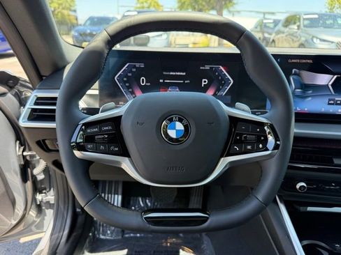Used 2025 BMW 230i Coupe w/ Convenience Package RWD image 24