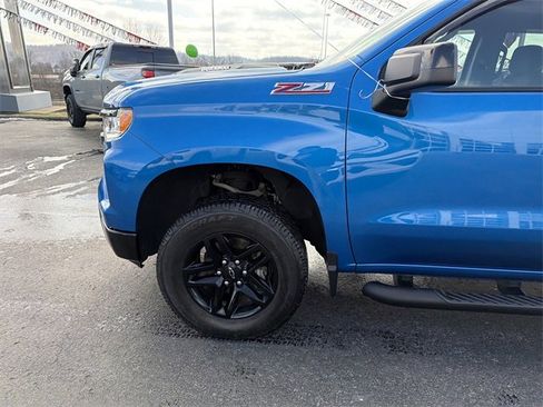 Used 2024 Chevrolet Silverado 1500 LT Trail Boss w/ Protection Package image 9