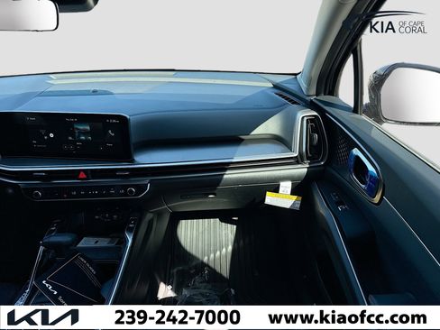 New 2026 Kia Sorento EX FWD image 17