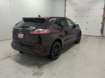 Used 2024 Ford Edge ST-Line w/ Class II Trailer Tow Package