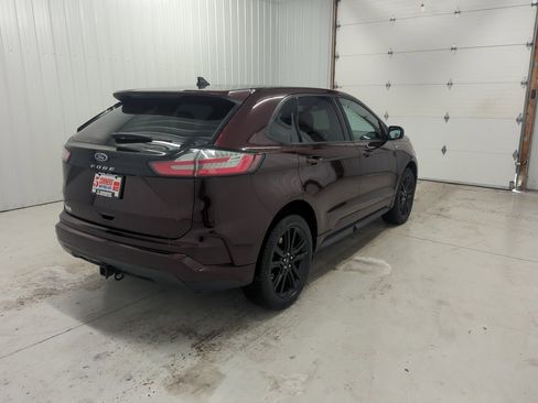 Used 2024 Ford Edge ST-Line w/ Class II Trailer Tow Package image 4