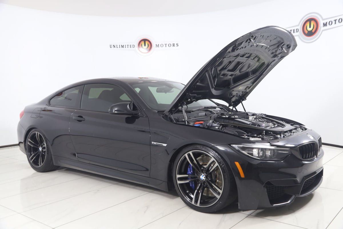 Used 2018 BMW M4 Coupe RWD image 26