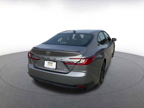 Used 2025 Toyota Camry SE image 14