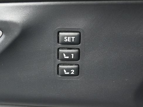 Used 2023 Subaru Ascent Limited w/ Technology Package image 14