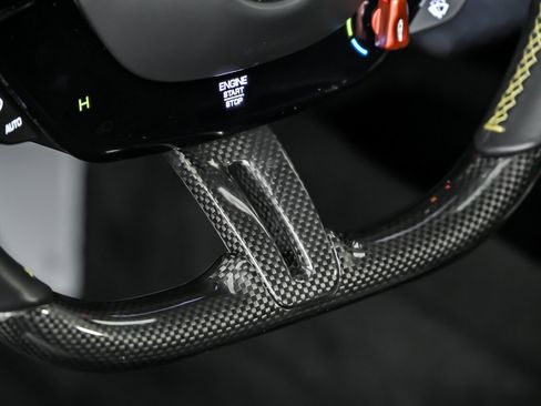 Used 2022 Ferrari SF90 Stradale image 27