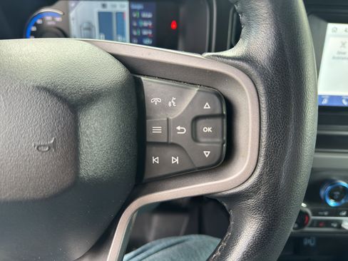 Used 2023 Ford Bronco Black Diamond w/ Sasquatch Package image 29