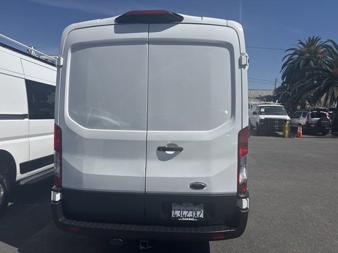 Used 2019 Ford Transit 250 130 Medium Roof w/ Interior Upgrade Package image 5