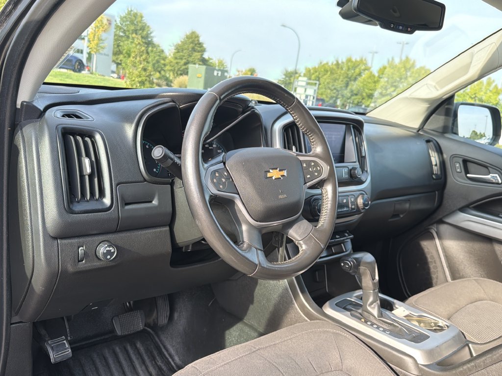 Used 2021 Chevrolet Colorado LT w/ Fleet Safety Package RWD image 10