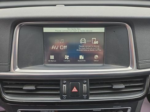 Used 2018 Kia Optima SX image 18