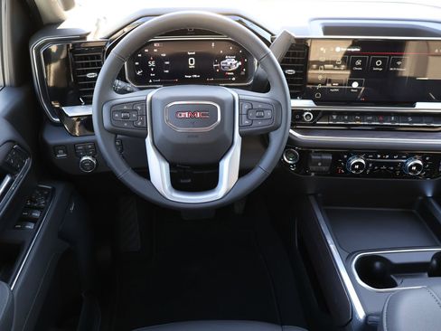 New 2026 GMC Sierra 2500 SLT w/ Texas SLT Premium Package image 8