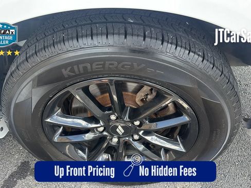 Used 2019 Dodge Grand Caravan SE FWD image 36