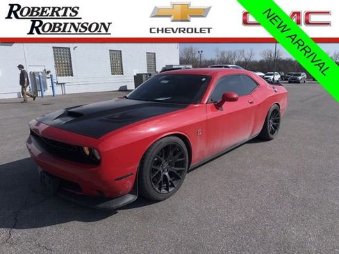 Used 2019 Dodge Challenger R/T Scat Pack image 1