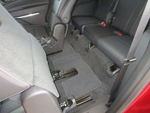 New 2026 Chevrolet Traverse LT w/ Driver Confidence Package image 19