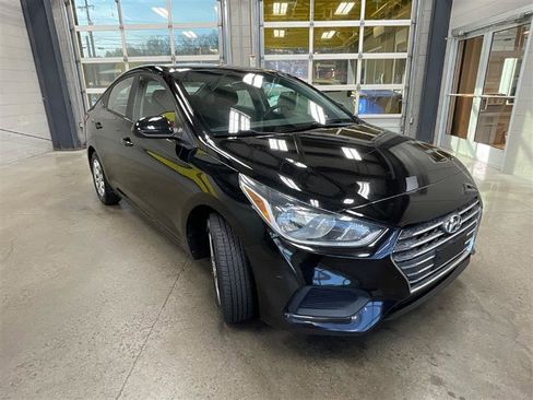 Used 2019 Hyundai Accent SE image 7