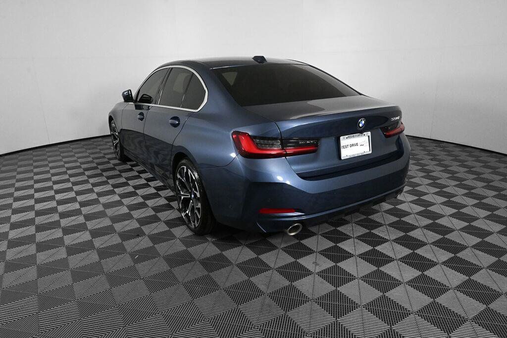 Used 2025 BMW 330i Sedan RWD image 6