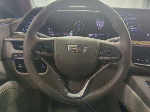 Used 2022 Cadillac Escalade Premium Luxury Platinum w/ LPO, Radiant Package image 26