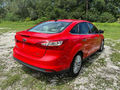 Used 2012 Ford Focus SEL FWD image 5