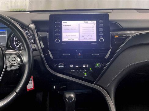 Certified 2023 Toyota Camry SE image 18