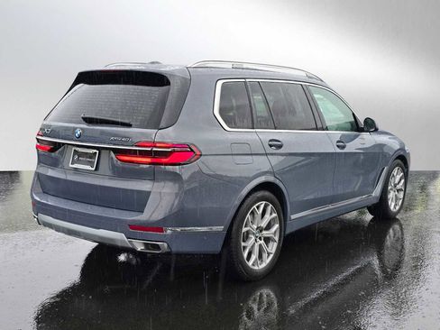 Used 2025 BMW X7 xDrive40i w/ Premium Package image 7