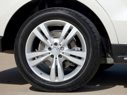 Used 2014 Mercedes-Benz ML 350 2WD image 41