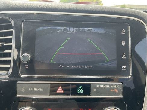 Used 2019 Mitsubishi Outlander ES AWD/4WD image 13