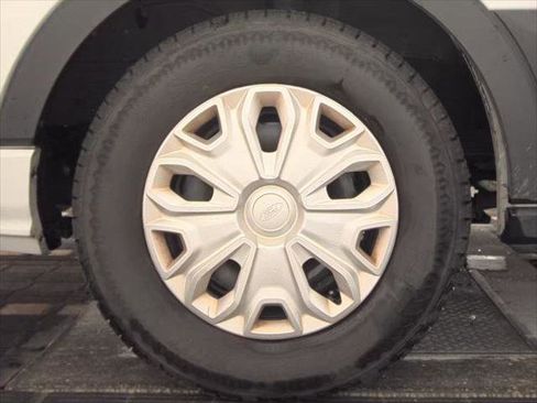 Used 2024 Ford Transit 350 XLT RWD image 26