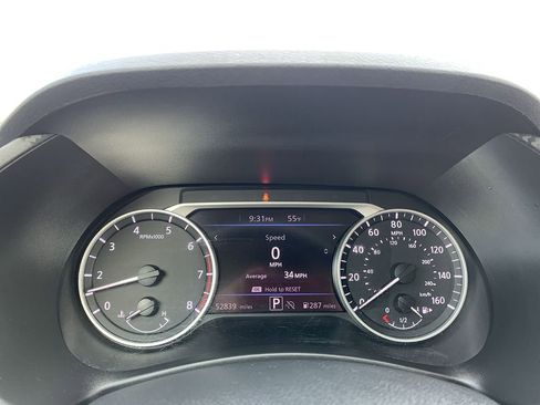 Used 2024 Nissan Sentra SV FWD image 18