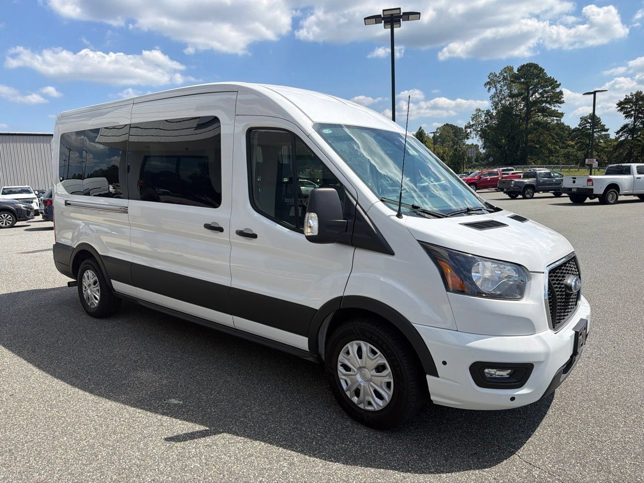 Used 2025 Ford Transit 350 XLT RWD image 8