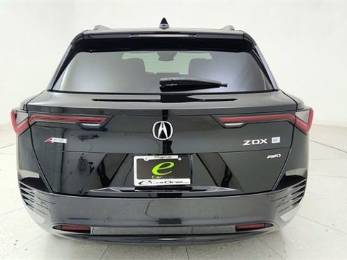 Used 2024 Acura ZDX A-Spec image 5