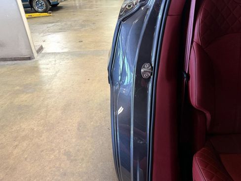 Used 2018 Bentley Bentayga image 83