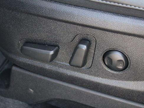 Used 2025 Kia Telluride S image 24