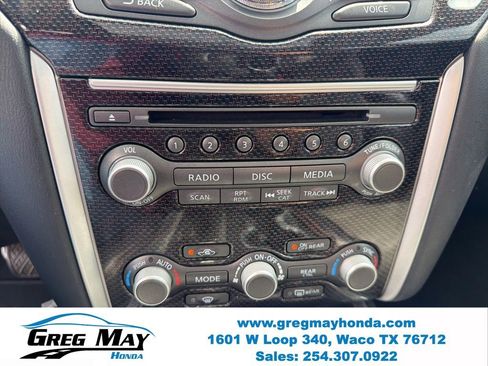 Used 2019 Nissan Pathfinder SL FWD image 19